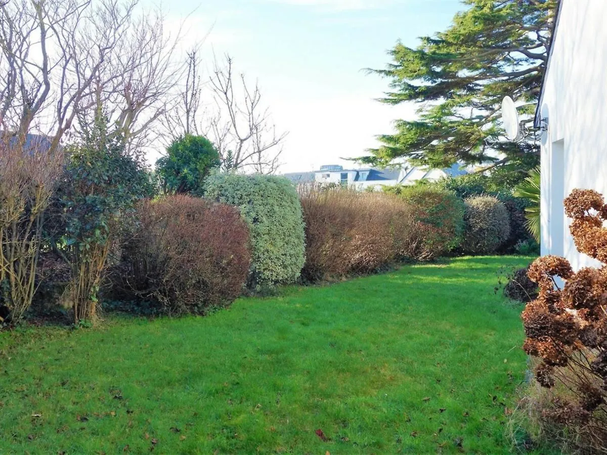 Holiday home Villa Avec Jardin Calme, Proche Plages Et Commerces A Perros-Guirec - Fr-1-368-267