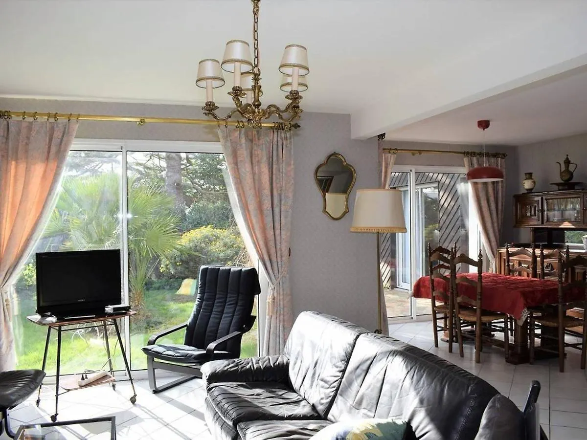 Villa Avec Jardin Calme, Proche Plages Et Commerces A Perros-Guirec - Fr-1-368-267